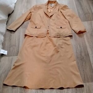 Vintage women's skirt suit